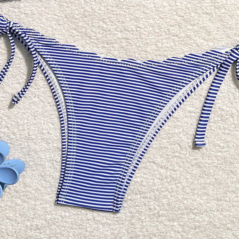 Ensemble de maillot de bain triangle à rayures bleues – Mini bikini sexy, string de bain, maillot de bain à halter pour femmes